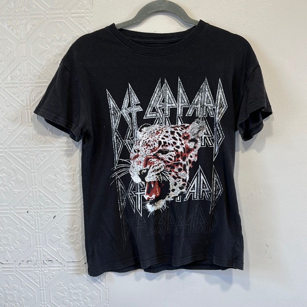 Def Leppard black t shirt